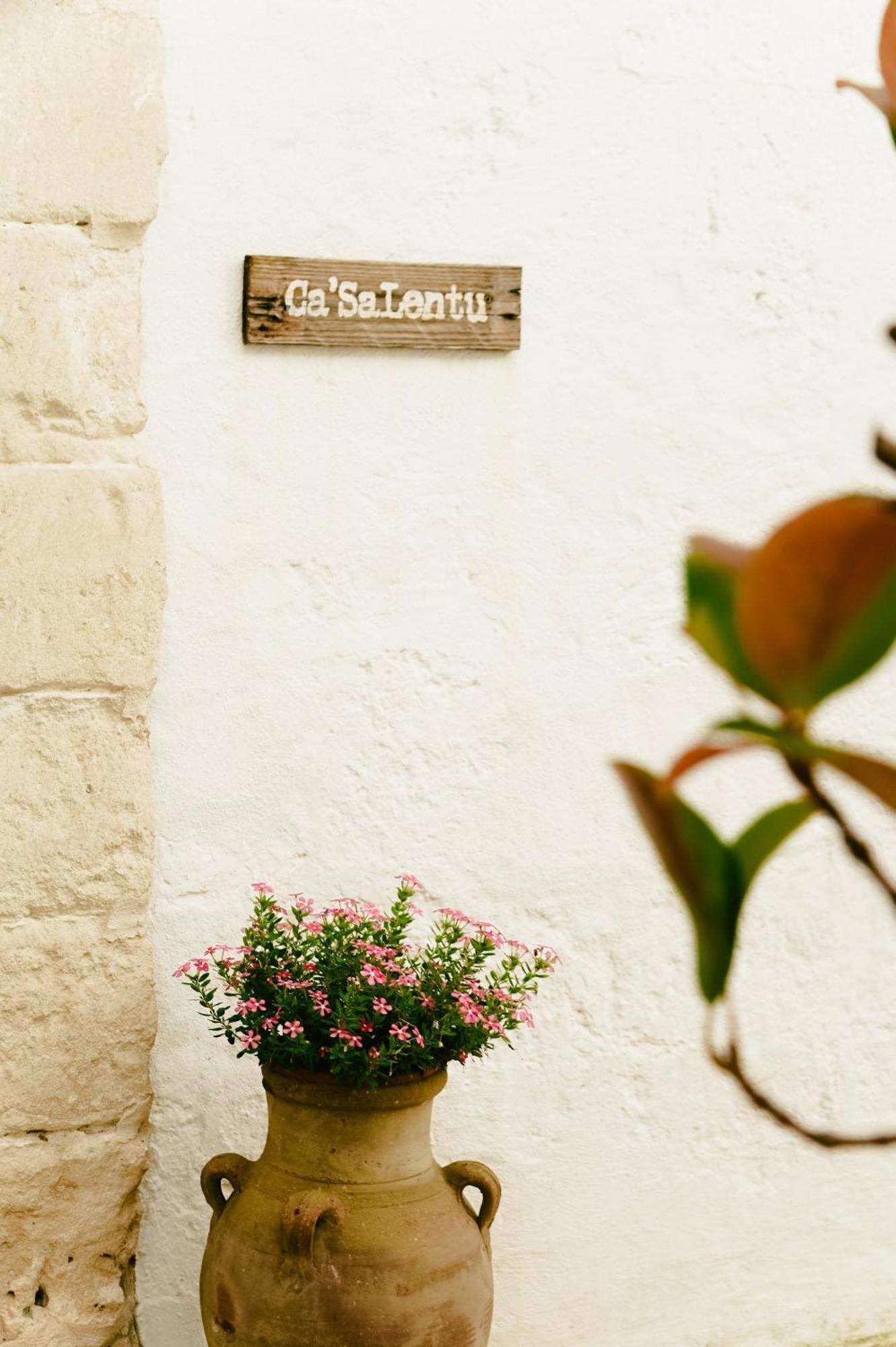 Ca'Salentu - La Corte Dei Colori Spongano Exterior foto